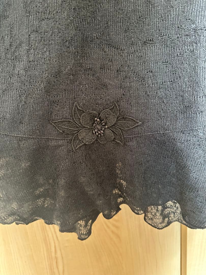 専用　【アトリエまりこ】美品花柄刺繍 黒 レースカーディガン