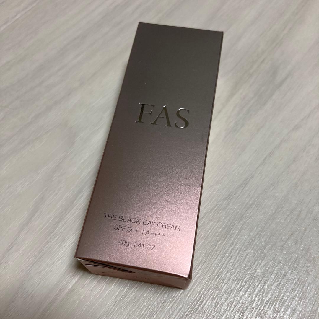 即日発送♡新品未使用♡ FAS♡ザブラックデイクリーム