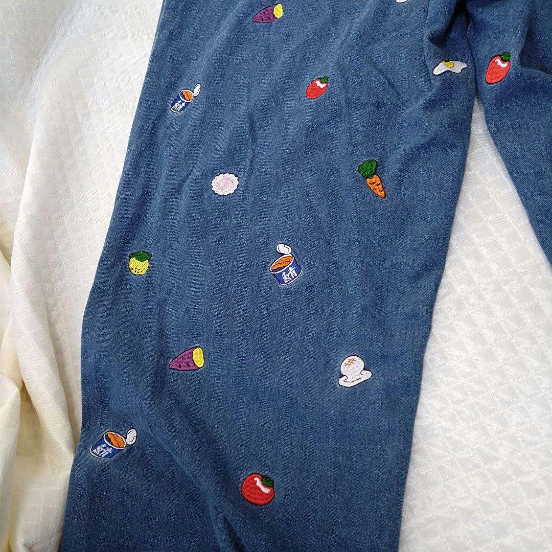 PUNYUS10th anniversary　刺繍デニム 特大ジーンズ　サイズ4