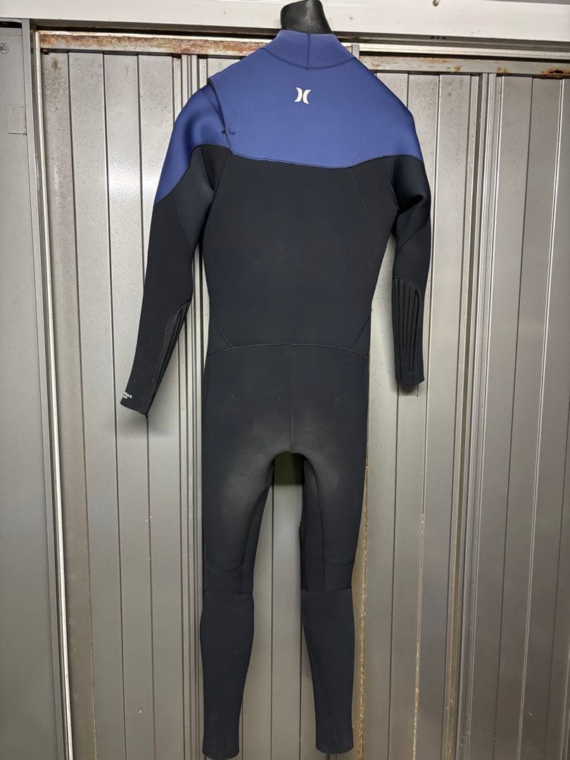 Hurley セミドライウエットスーツ 4/3mm