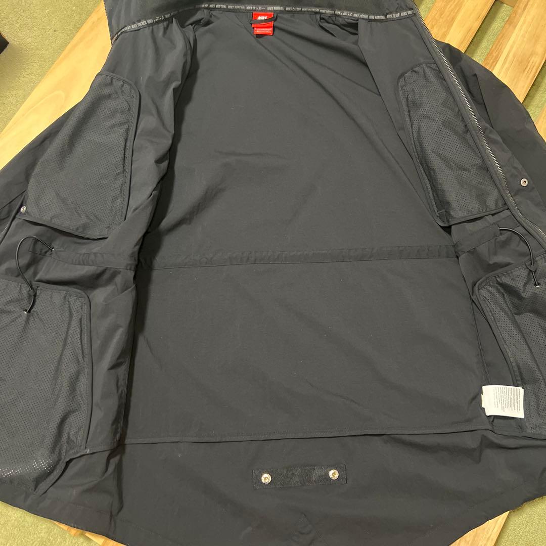 美品 NIKE FC 黒 Lサイズ モッズコート ナイロンコート