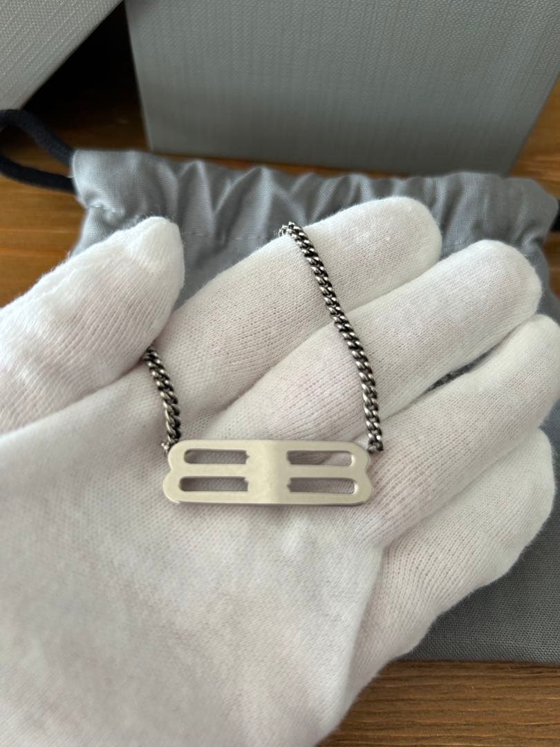 あ*様 BALENCIAGA シルバー チェーンネックレス BBアイコン