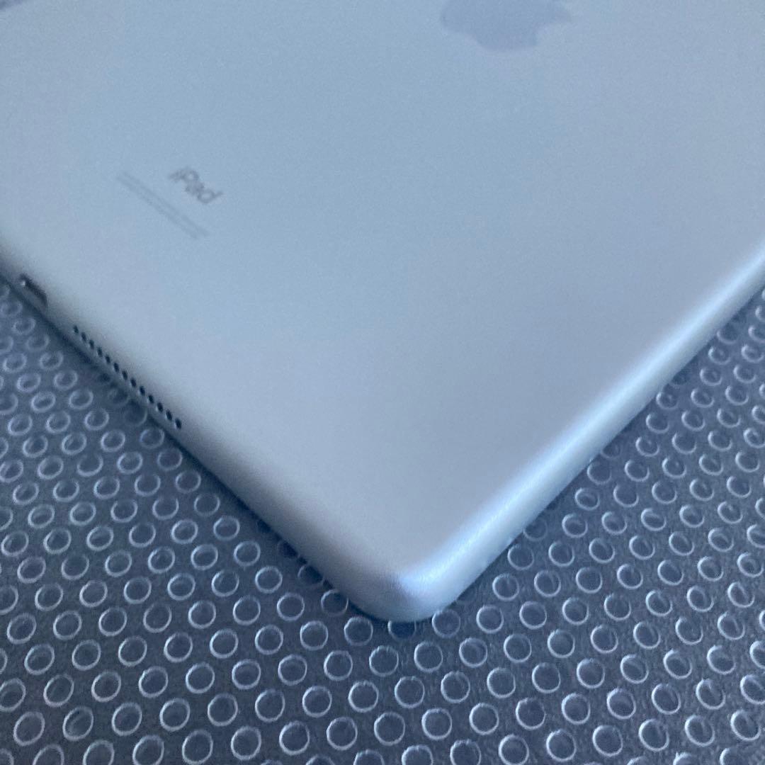 592【早い者勝ち】iPad8 第8世代 32GB WIFIモデル☆