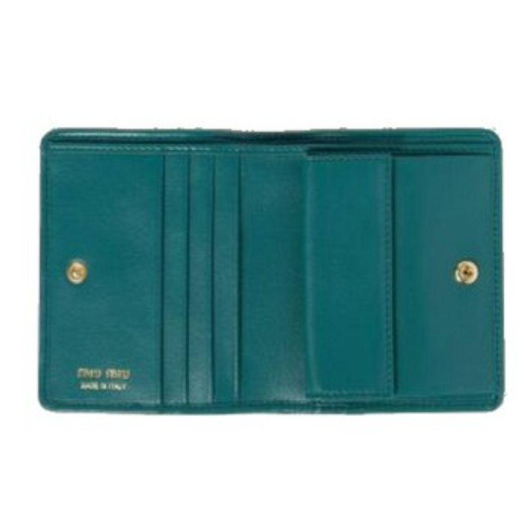 の*ぶ様 ☆新品☆miu miu ターコイズ 二つ折り財布