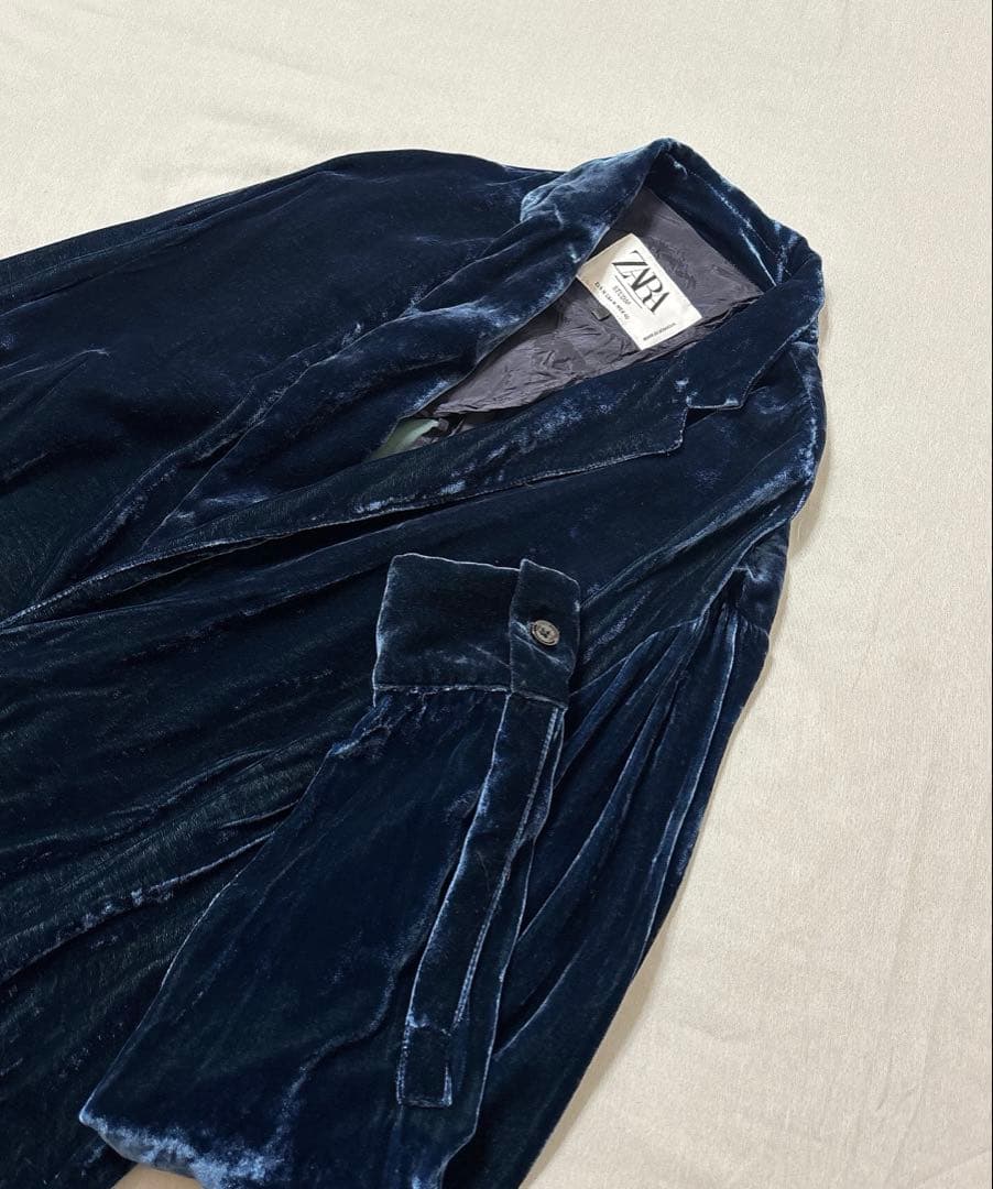 早い者勝ち　ZARA STUDIO ベルベット セットアップ 上下 シルク M