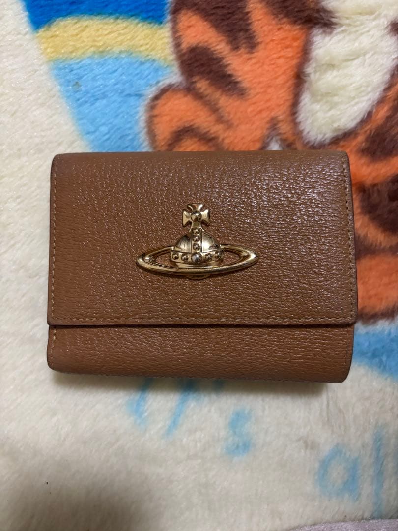 Vivienne Westwoodブラウンレザー三つ折り財布♡