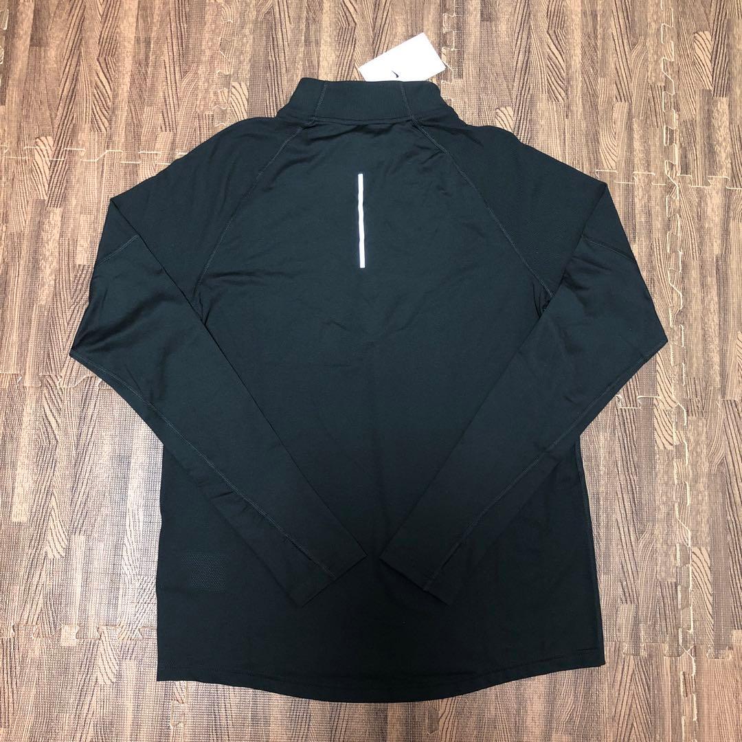 [新品] NIKE エレメントハーフジップ