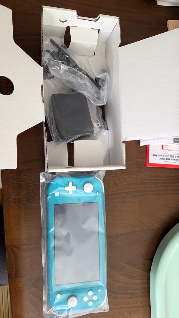 Nintendo Switch Lite ターコイズ 本体 元箱付き