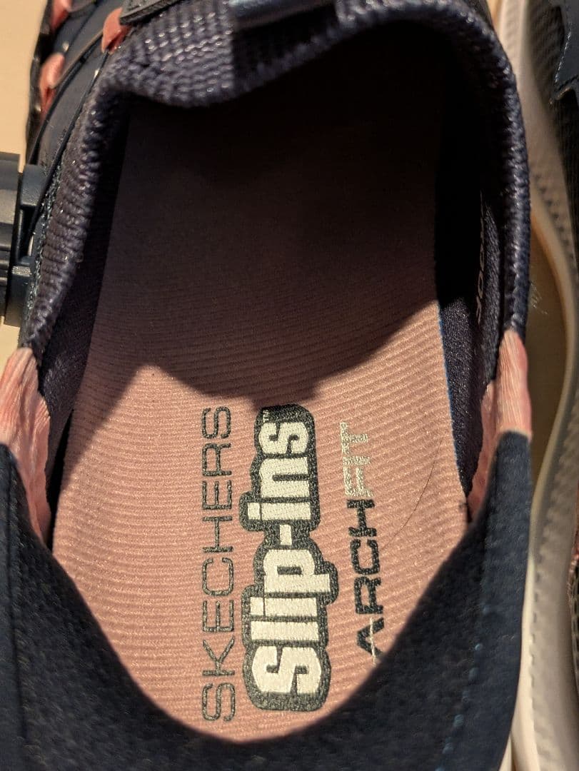 シューズ(女性用) SKECHERS Slip-ins GOGOLF Twist Fit 23cm