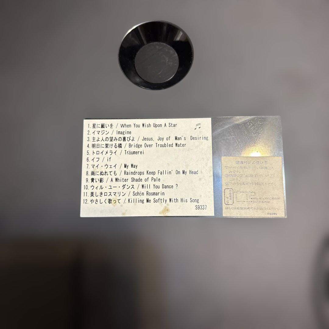 Sora　音楽機能付き　楕円形　掛け時計