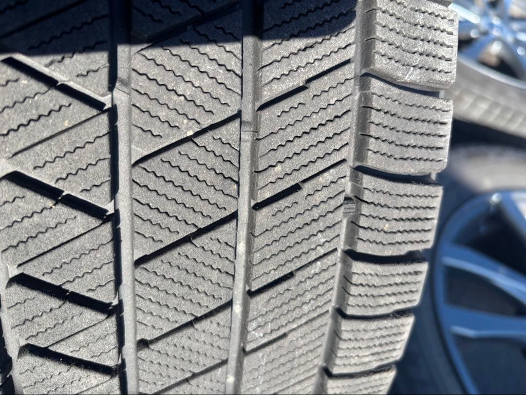 ブリヂストン BLIZZAK VRX3 205/60R16 ホイールセット