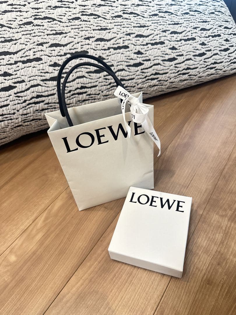 ロエベ LOEWE カードケース 名刺入れ アナグラム ビジネスカードホルダー