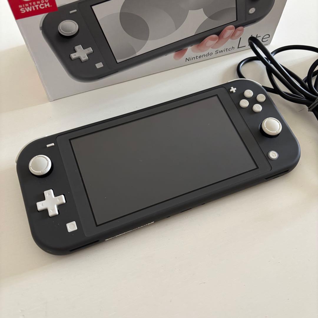 美品！送料込！Nintendo Switch Lite グレー 充電器付き