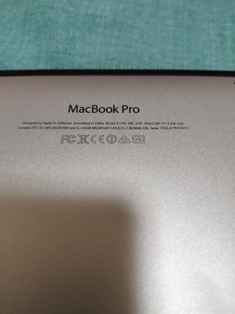 MacBook Pro A1398 充電器なし 動作未確認 ジャンク