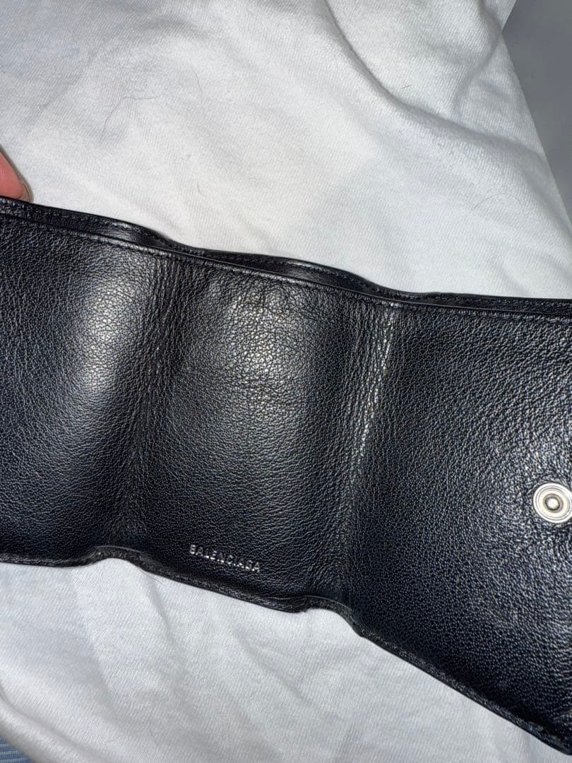 BALENCIAGA ブラックレザー 三つ折り財布