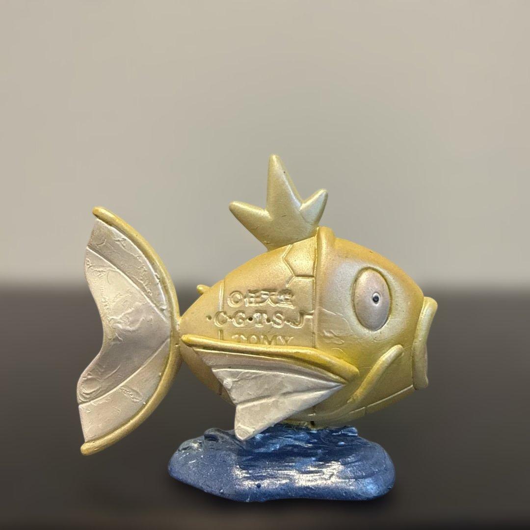 ポケモン 30周年 モンコレ 金のコイキング 色違い 限定品 2005年 当選品