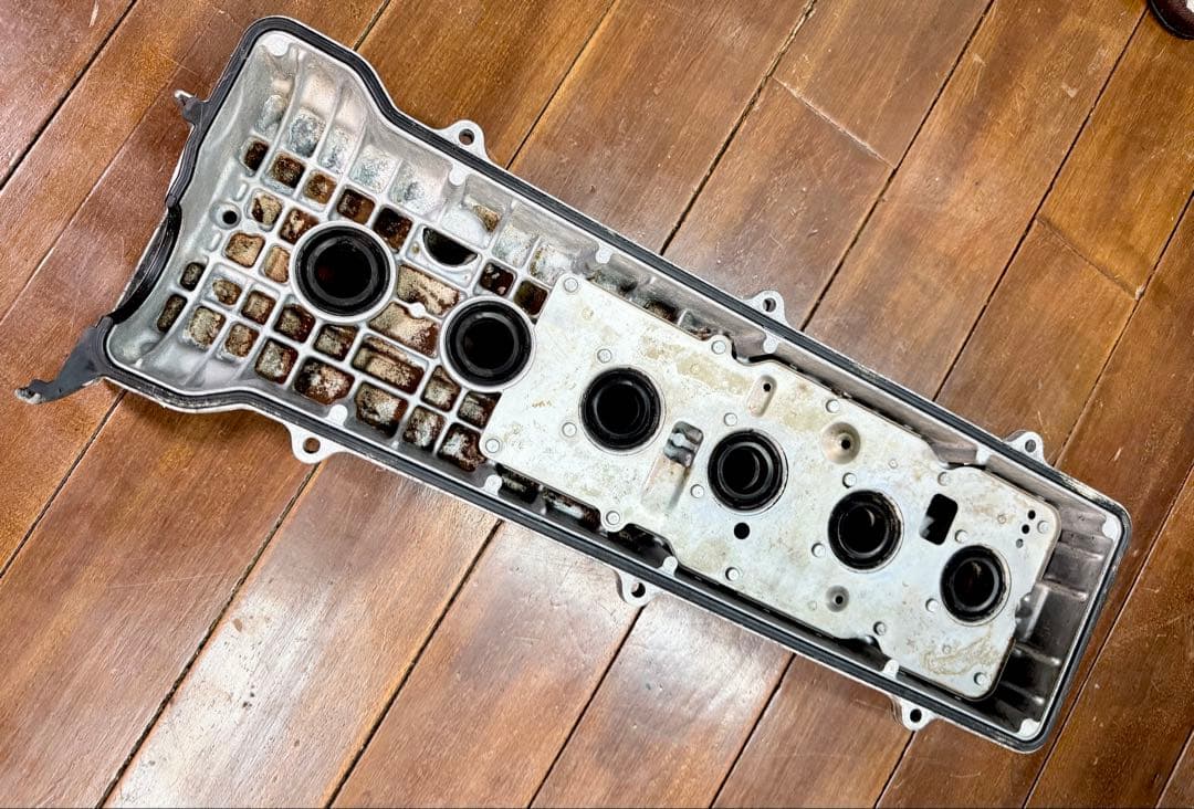 GX81 GX-81 チェイサー クレスタ マーク2 ヘッドカバー