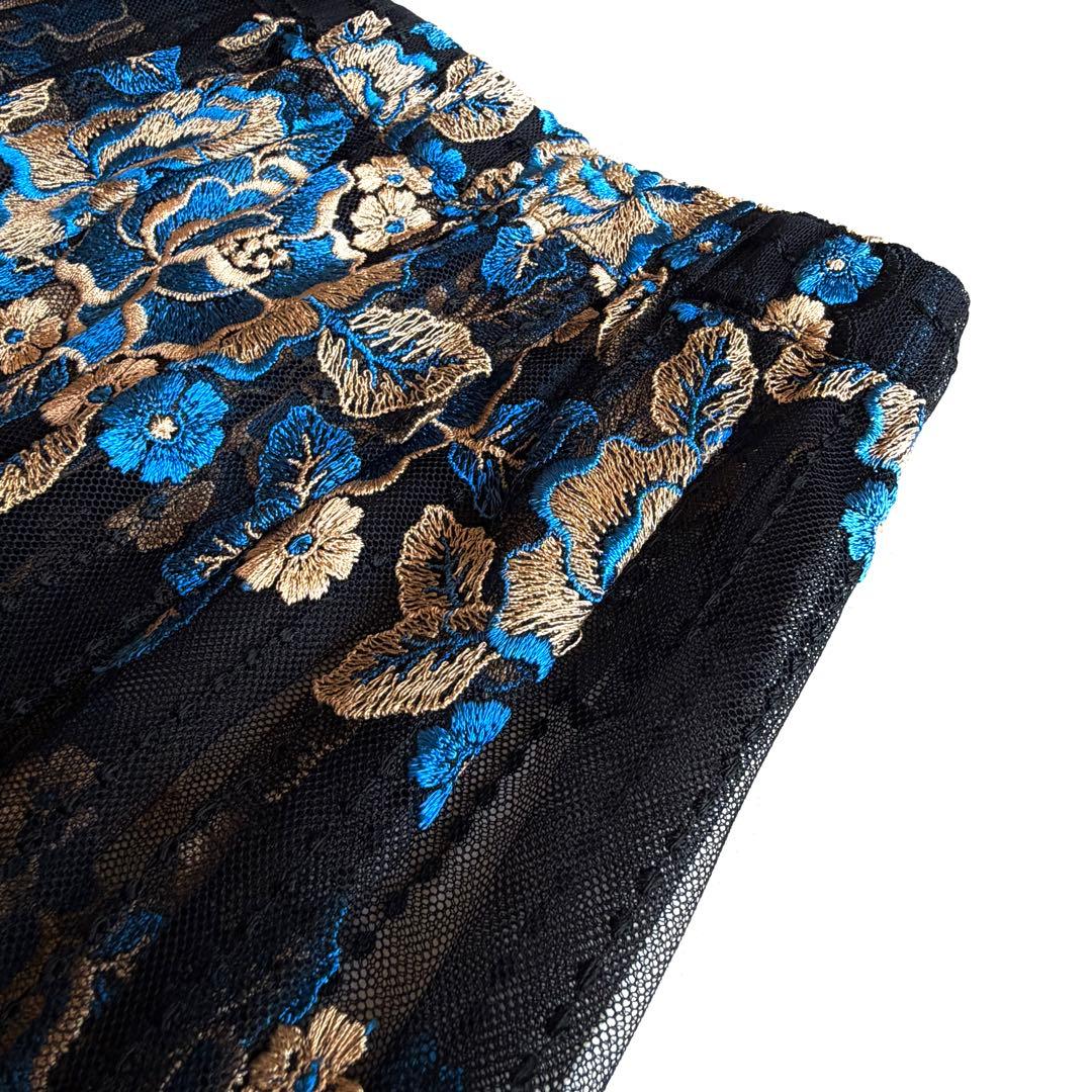 《美品》コムデギャルソン チュール タック フレアスカート フラワー 刺繍