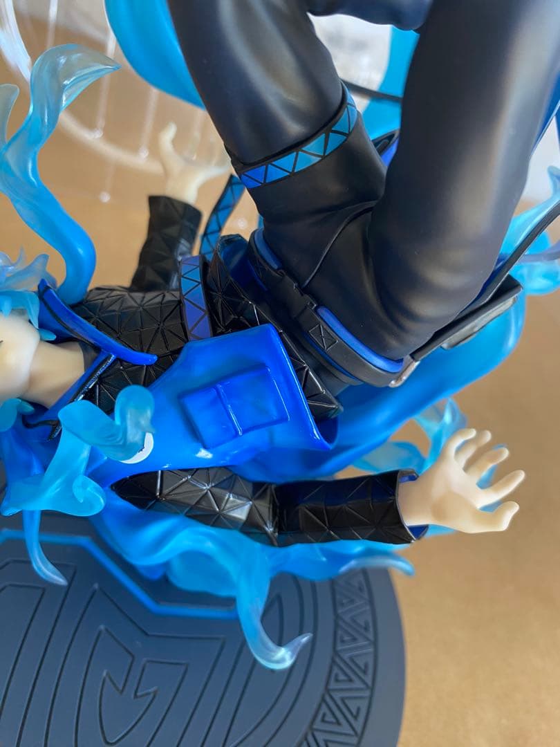 煮*ナ様 ツイステッドワンダーランド イデア・シュラウド 1/8スケールフィギュ