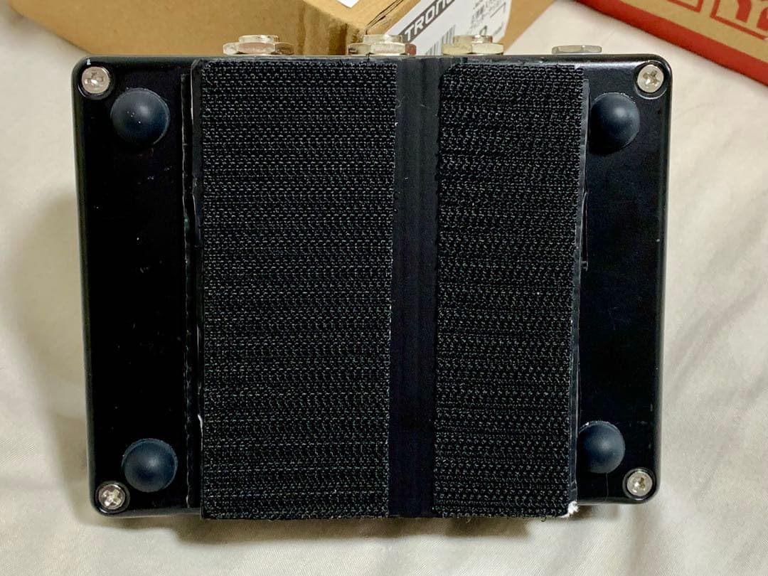 tronographic RUSTY BOX ベースプリアンプ