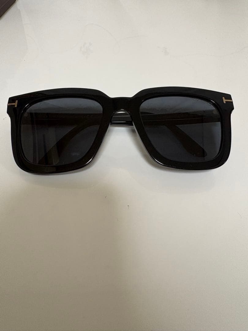 め*る様 TOM FORD ブラック サングラス TF-803K