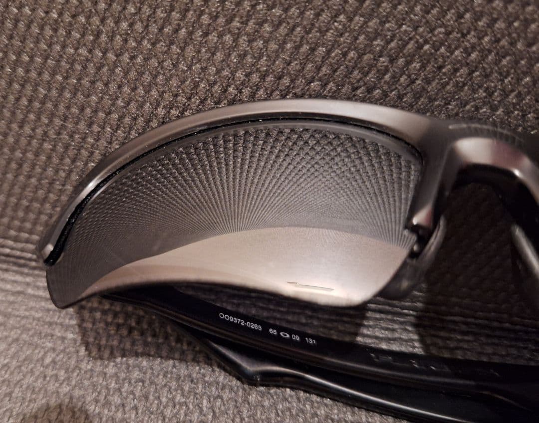 OAKLEY　flakbeta（フラックベータ）サングラス　ミラーレンズ