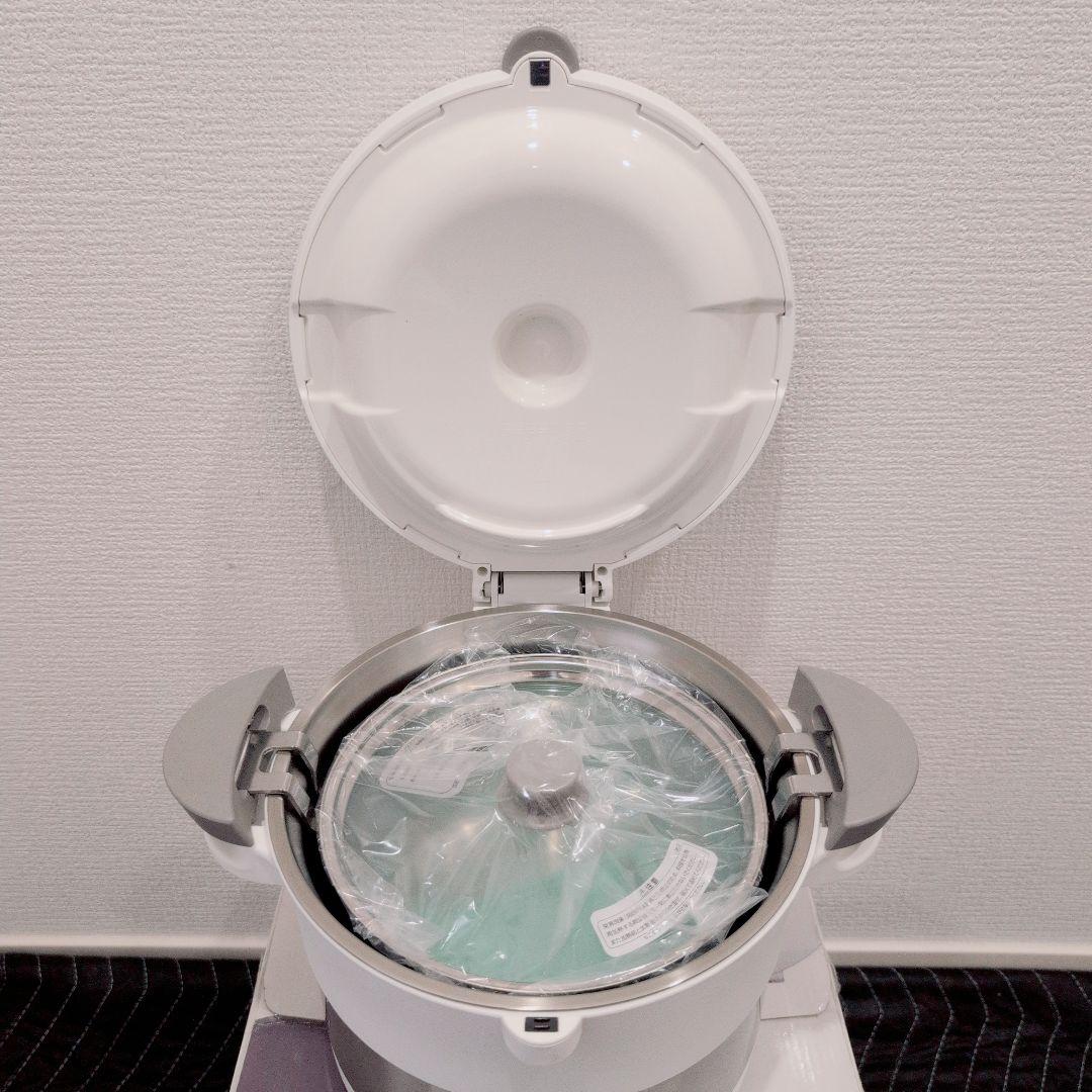 サーモス　真空保温調理器　保温調理鍋　シャトルシェフ　3.0L 未使用品