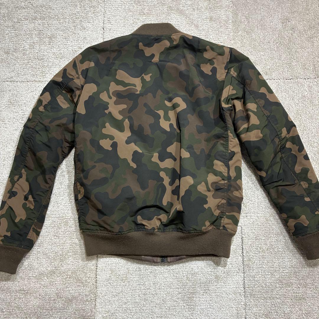 ギ*ュ様 AVIREX MA-1 CAMO 迷彩　ブルゾンジャケット　アビレック