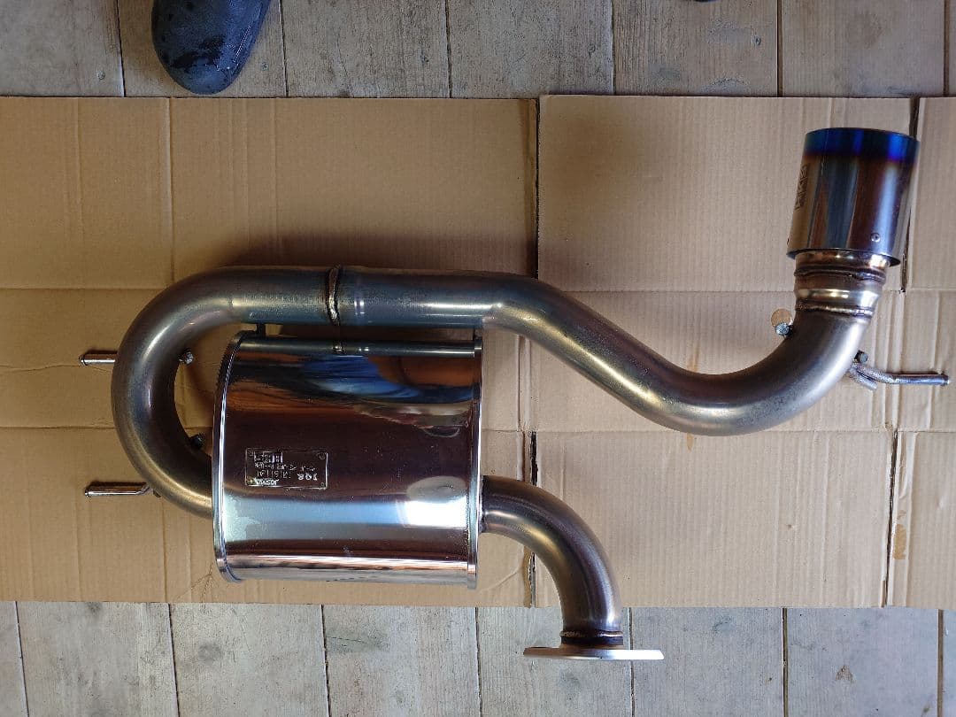 HKS LEGAMAX NDロードスター用マフラー