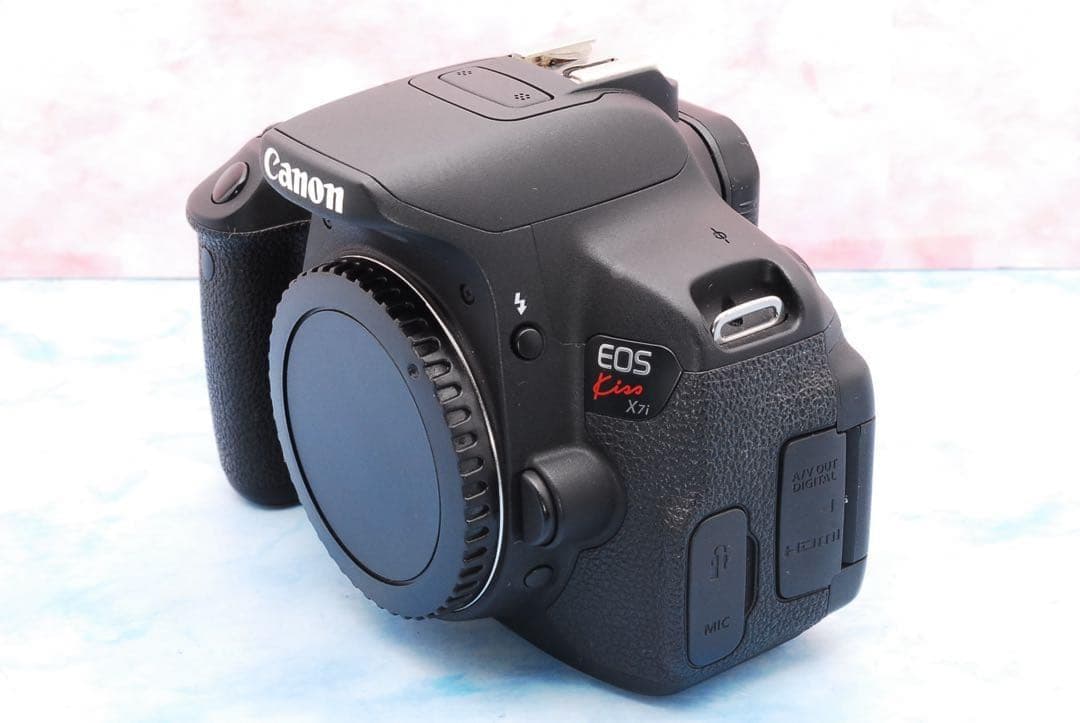Canon Kiss X7i◎手ぶれ補正レンズ◎一眼レフカメラ◎バッグ付♪