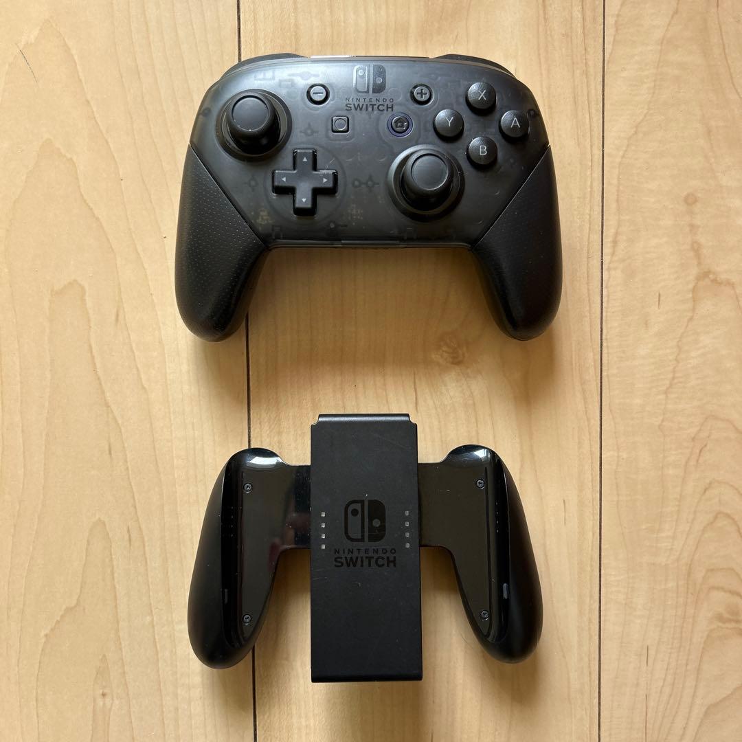 ニンテンドー スイッチ本体セット　proコントローラー　ゼルダの伝説ソフト付き
