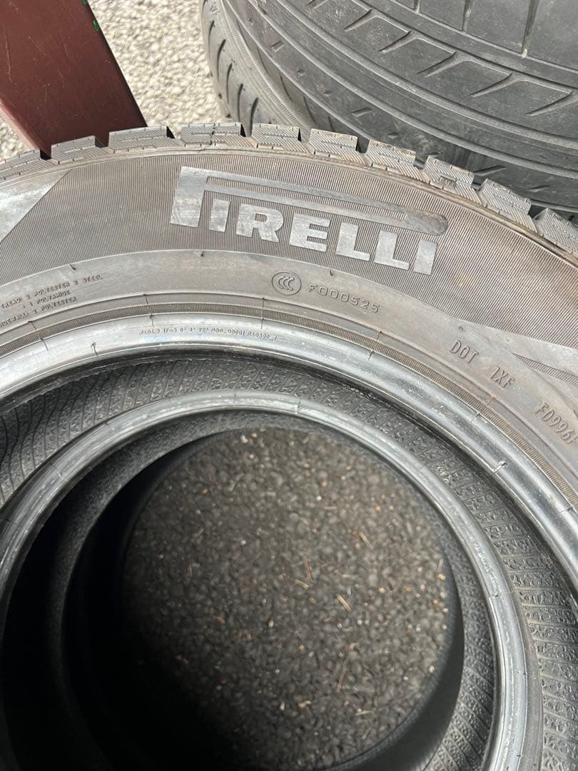 205/60R16, ピレリ,2020年,2本