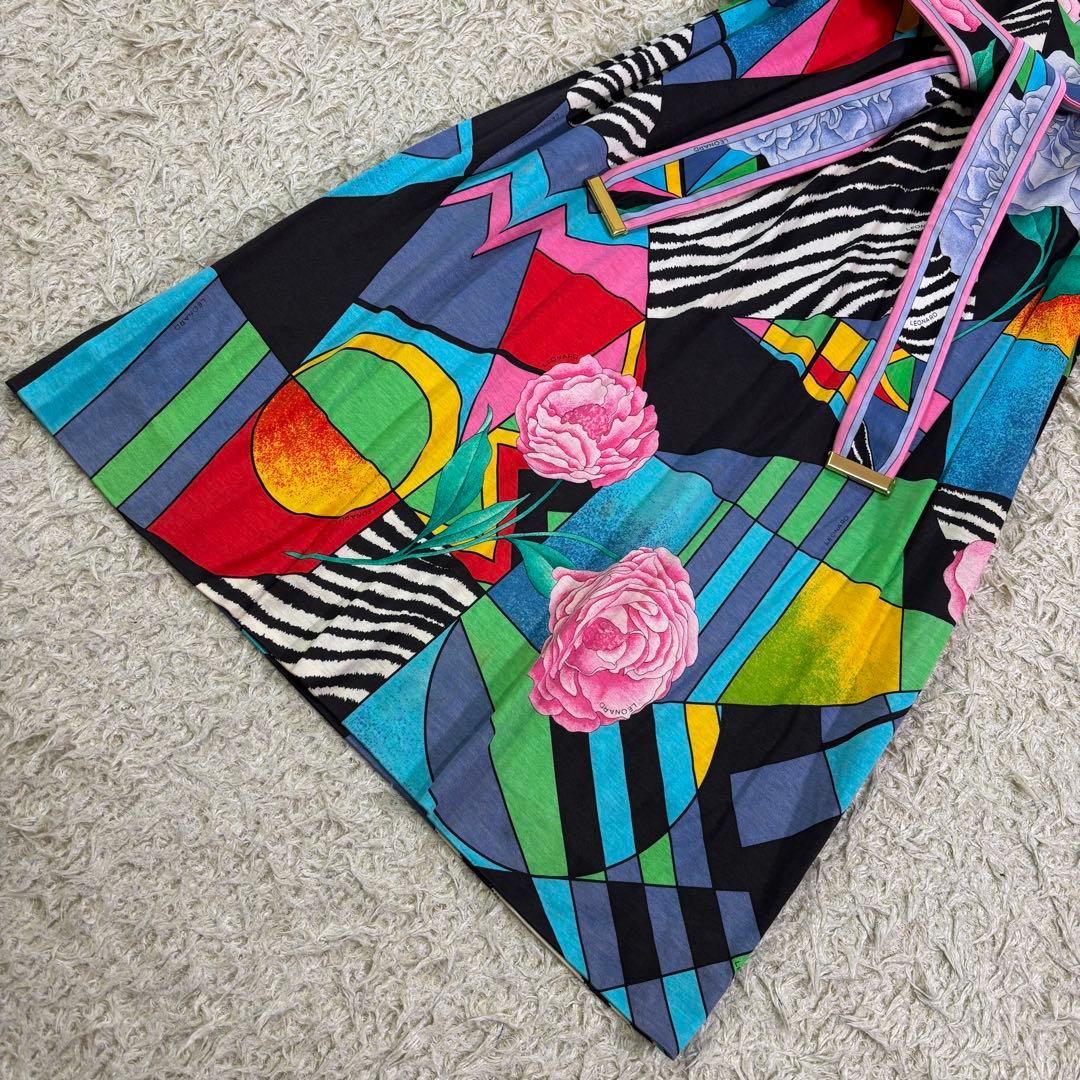 レオナール　花柄　マルチカラー　ベルト　ストレッチ　膝丈ワンピース　M