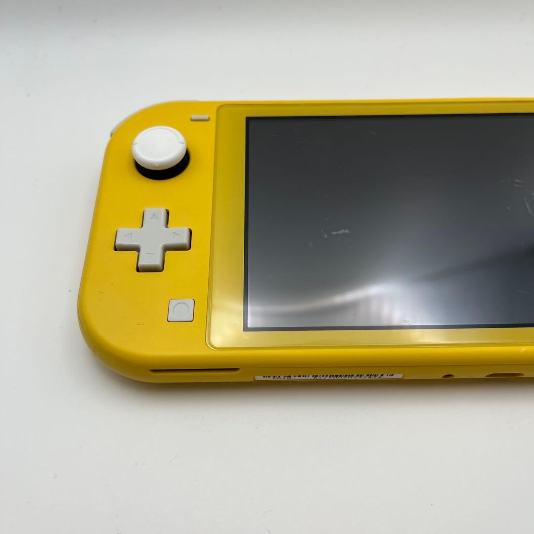 Switchライト本体イエロー