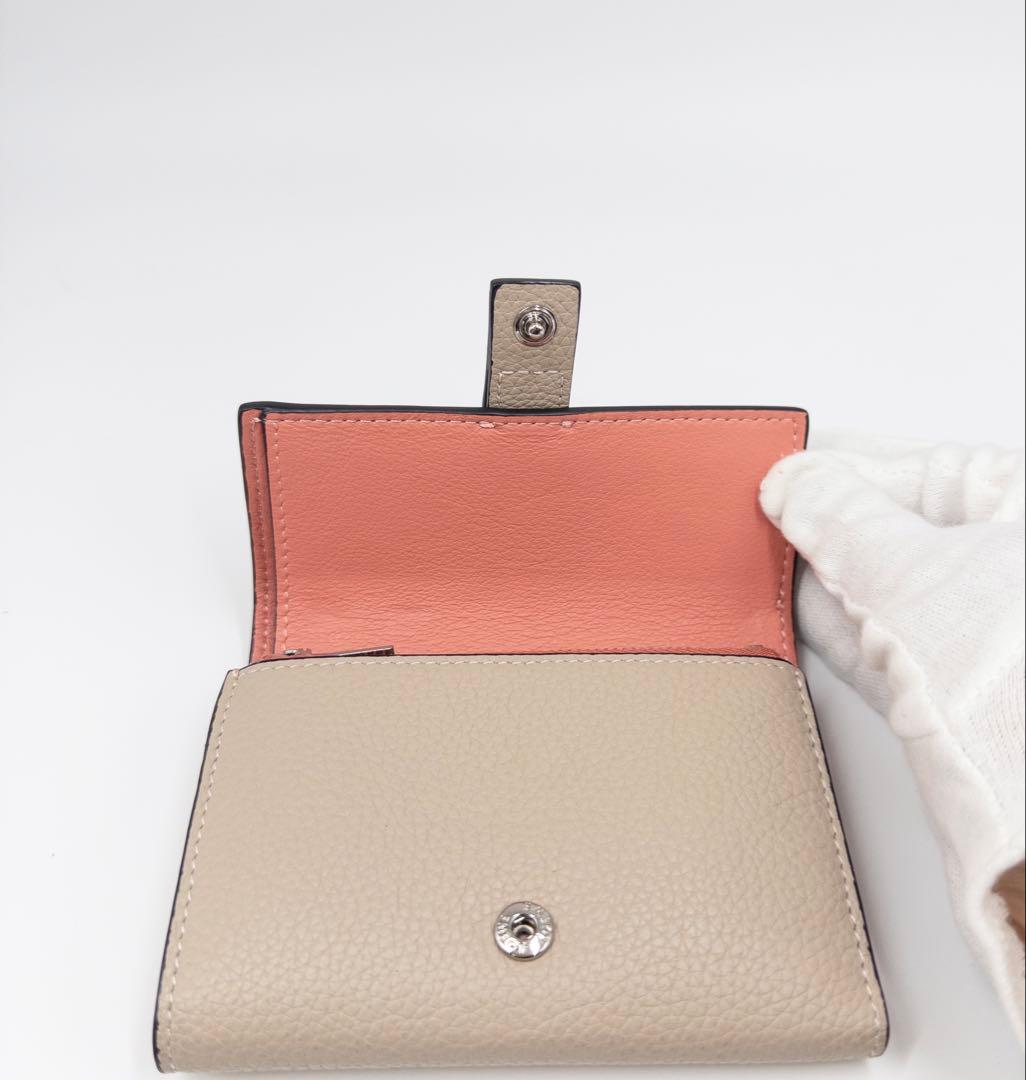 LOEWE ロエベ バーティカルウォレット アナグラム 財布