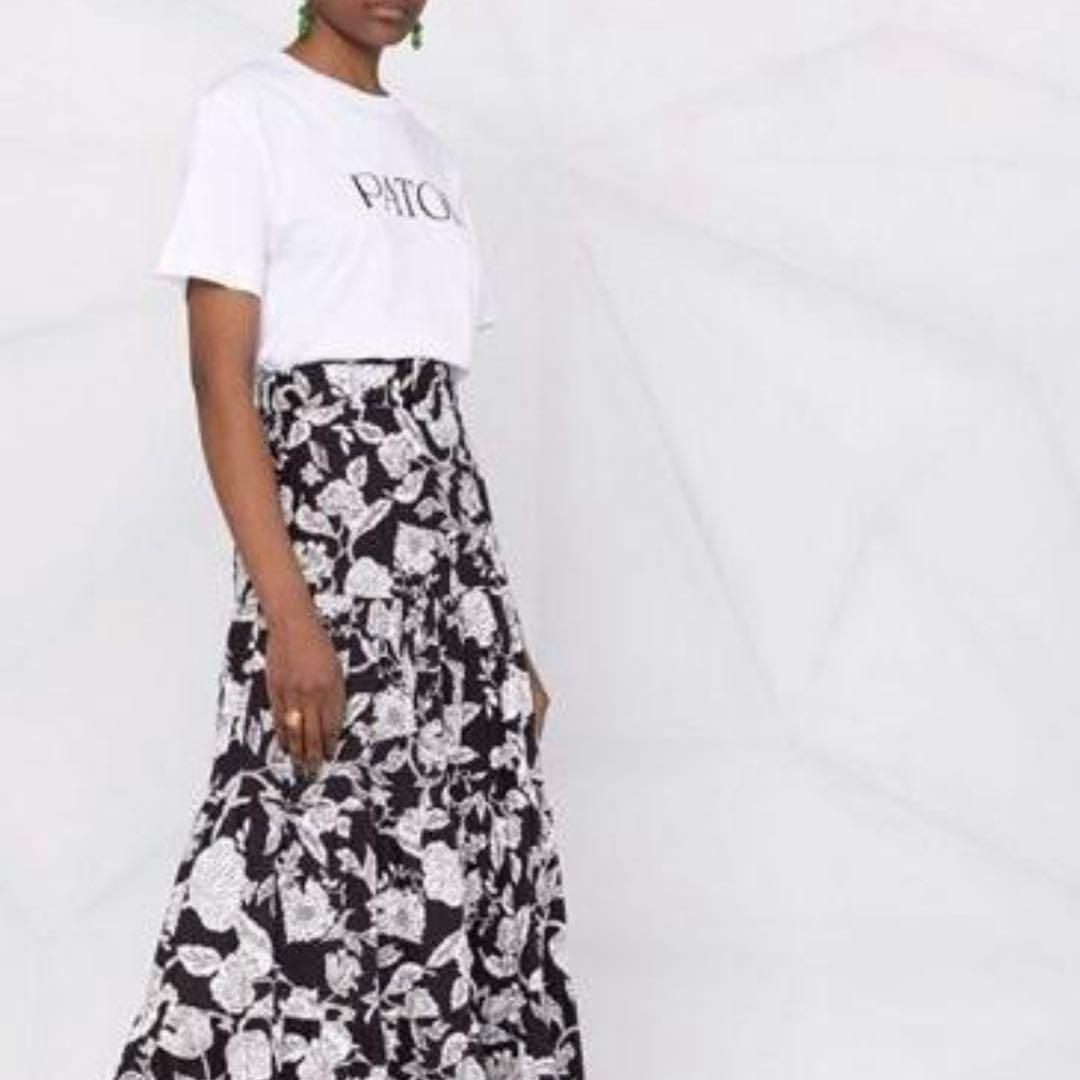 PATOU ホワイト　Tシャツ