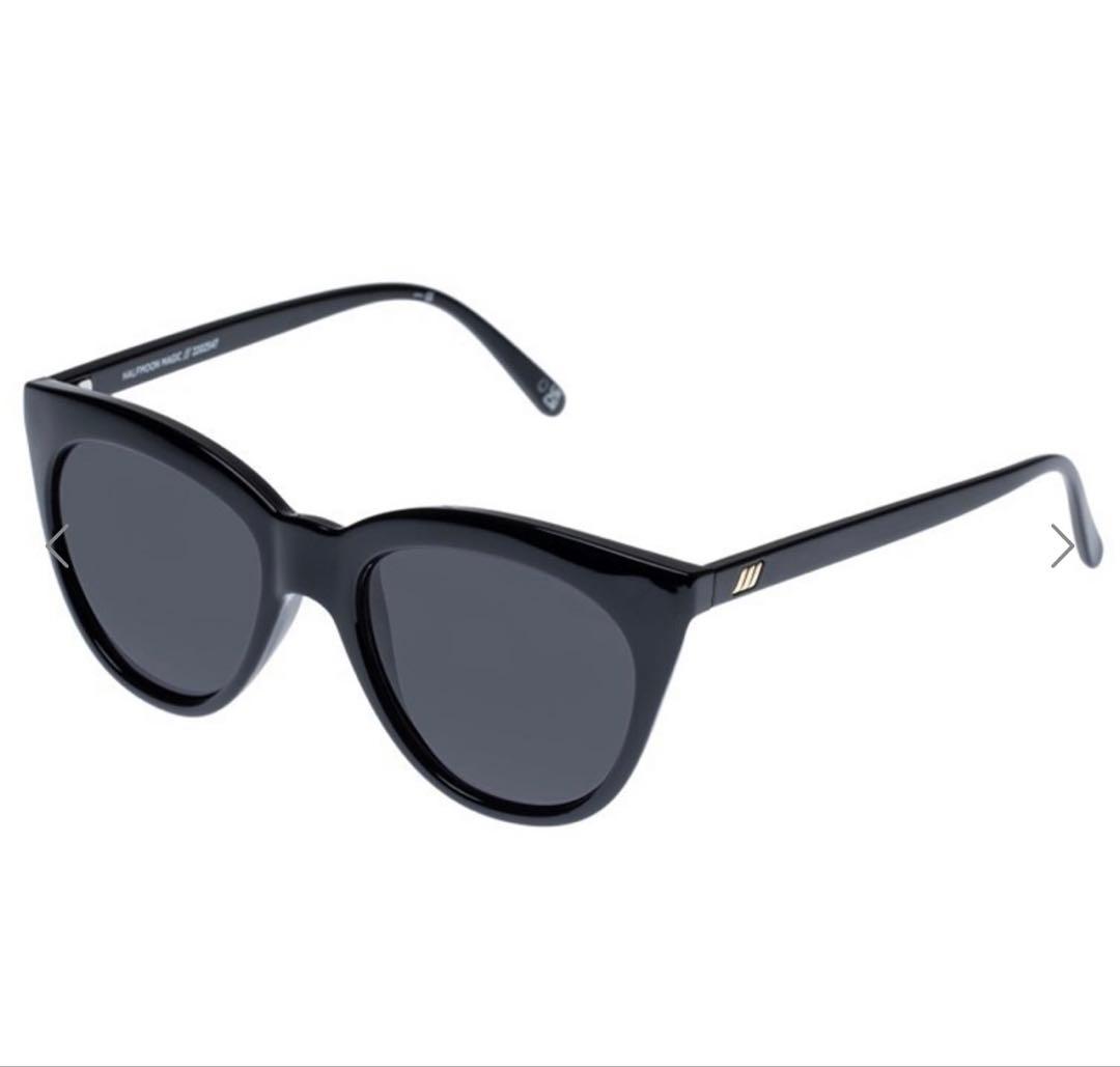 ゆん　Le Specs HALFMOON MAGIC ブラック