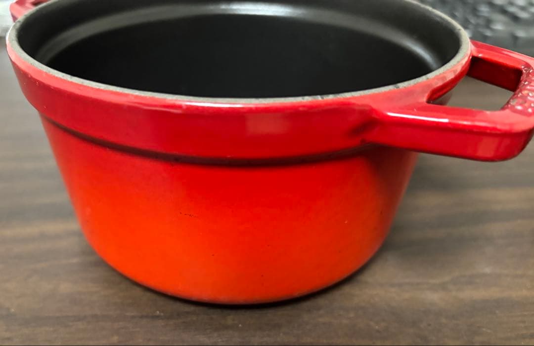 STAUB ストウブ　ココット　ラウンド　チェリー　14cm