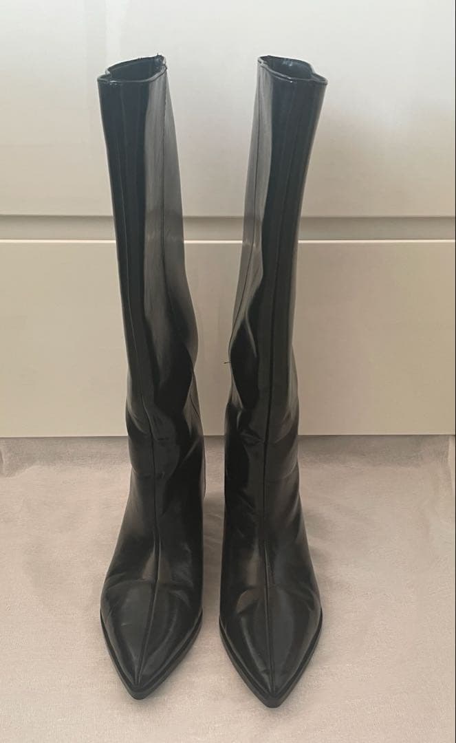 ZARA キトゥンヒールブーツ