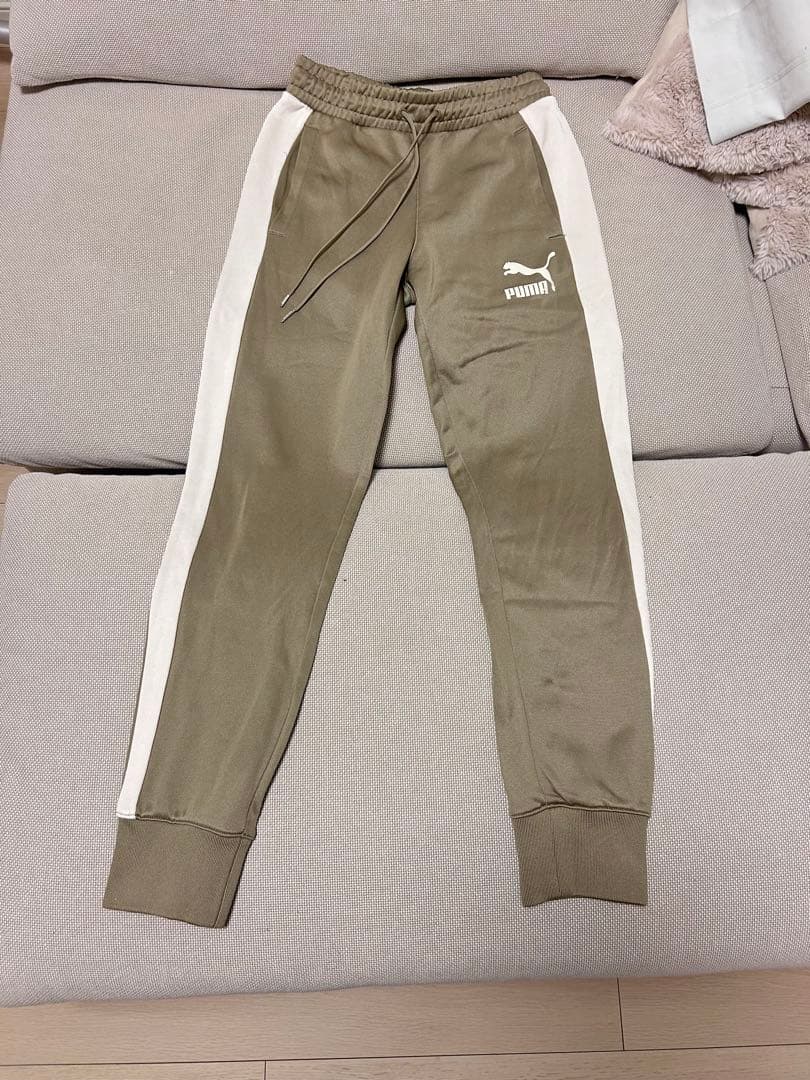 PUMA オリーブグリーン セットアップ