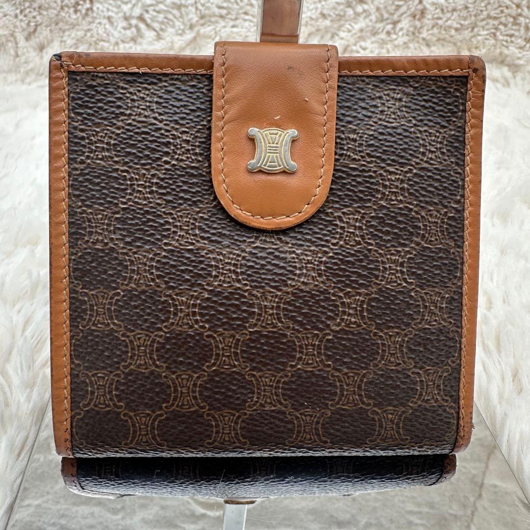 ✨美品✨セリーヌ　二つ折り財布　マカダム　トリオンフ　ブラウン
