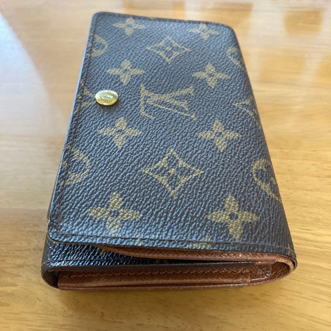 LOUIS VUITTON 二つ折り財布　 ブラウン　M61730