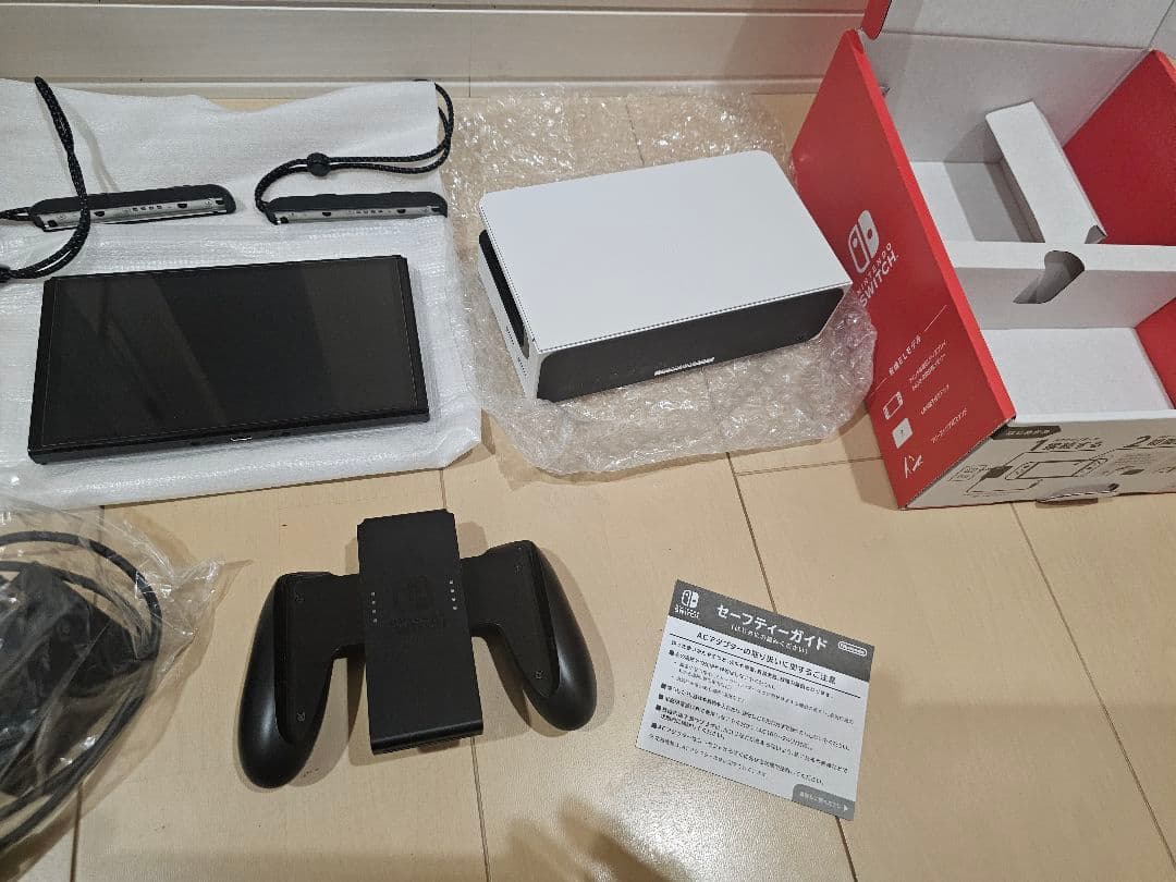 【3日夕方まで販売】Nintendo Switch 有機ELモデル ホワイト
