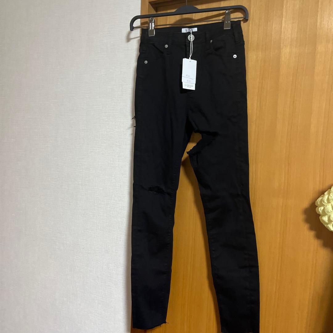 GYDAスキニー ブラック