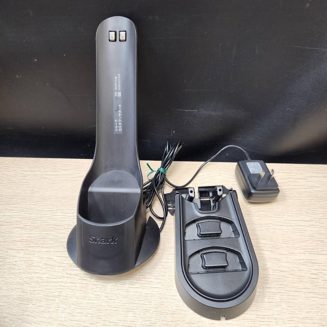 ★Shark　充電式ハンディクリーナー　WV210J　コードレスクリーナー