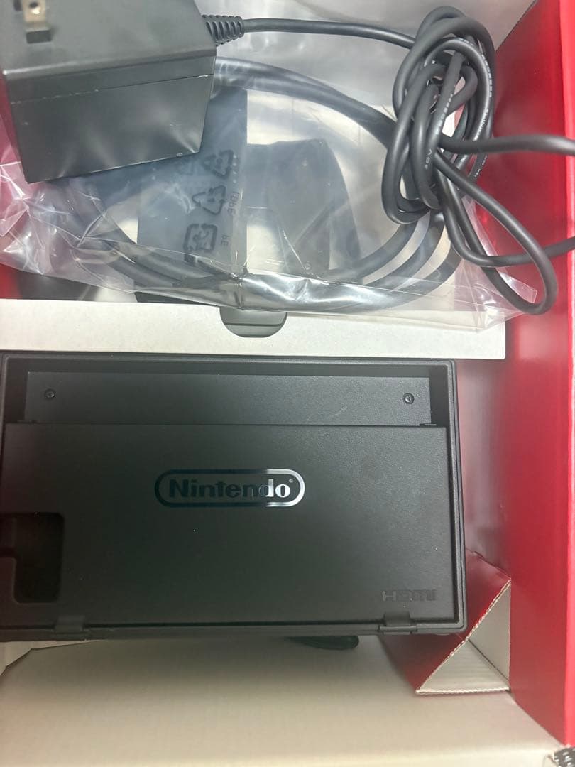 Nintendo Switch ネオンブルー/ネオンレッド