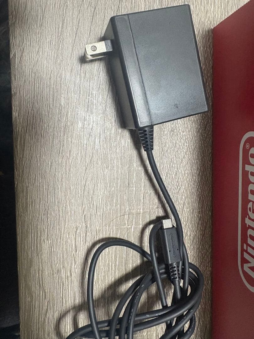 Nintendo Switch ネオンブルー/ネオンレッド