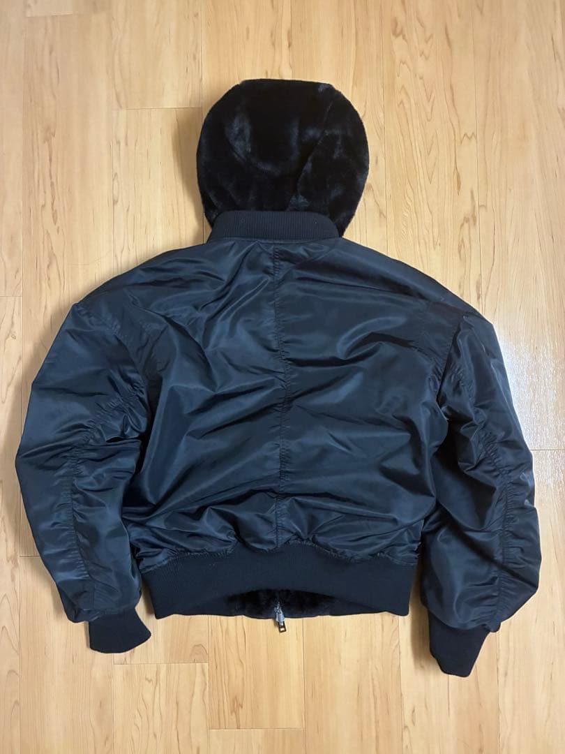 ZARA リバーシブルフェイクファーボンバージャケット　S 完売品