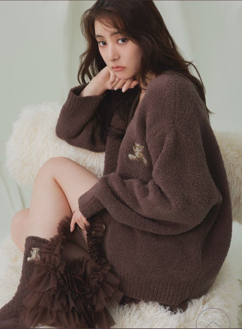 断捨離中❣️値段交渉OK❣️ 新木優子ちゃん♡カーディガン