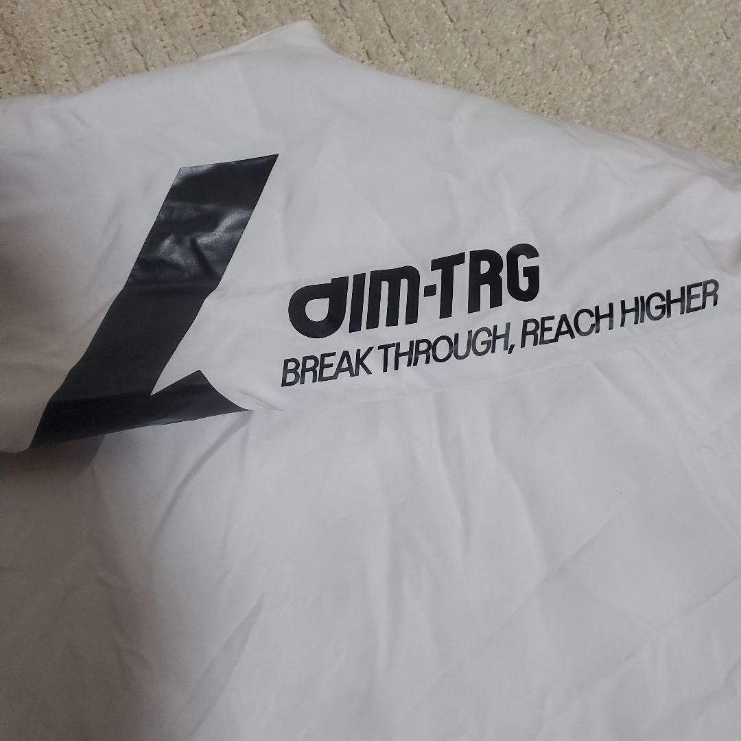 【美品】asics　aim-TRG　中綿入ナイロンジャケット　ホワイト　メンズM